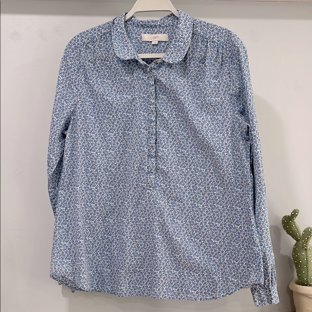 LOFT Blue and White Floral Print Blouse, Size L